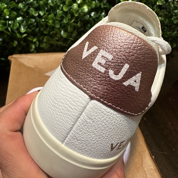 Veja campo chromefree leather sneaker size 9 Extra white_Nacre - Picture 5 of 8